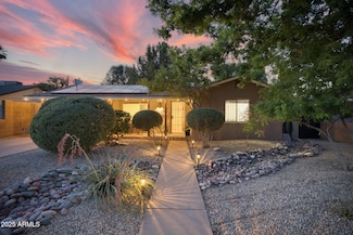3018 E Mulberry Dr, Phoenix, AZ 85016