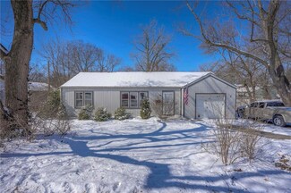 13402 13th St, Grandview, MO 64030