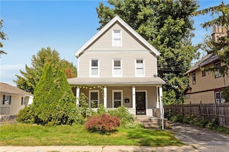 68 Leonard St, Stamford, CT 06906
