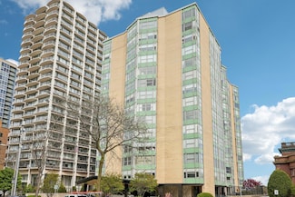 1610 N Prospect Ave Unit 504, Milwaukee, WI 53202