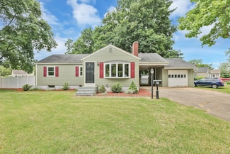 21 Enfield St, Windsor Locks, CT 06096