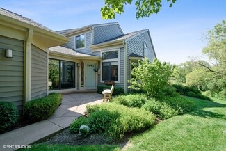 537 White Oak Ln Unit 1156, Barrington, IL 60010