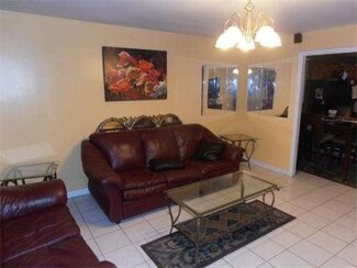 20 Aurora St, Worcester, MA 01607