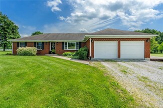 1048 E Radio Tower Rd, Underwood, IN 47177