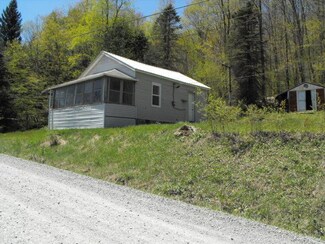 3881 River Rd, Troy, PA 16947