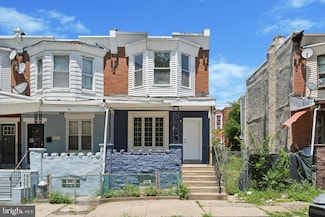 5449 Race St, Philadelphia, PA 19139