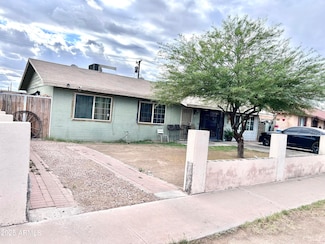 2310 N 40th Dr, Phoenix, AZ 85009