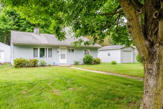 2310 Virginia Rd, Benton Harbor, MI 49022