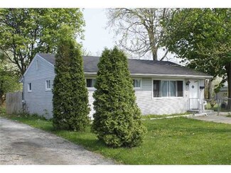 2476 Bancroft St, Columbus, OH 43211