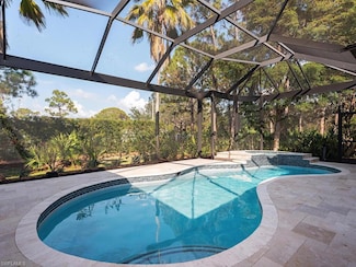 657 Soliel Dr, Naples, FL 34110