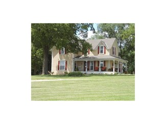4906 NW County Road 15002, Adrian, MO 64720