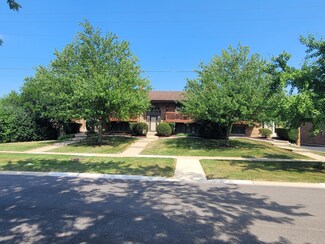 1103 Warner Ave, Lemont, IL 60439