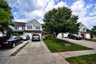 1747 Brookstone Dr, Alburtis, PA 18011