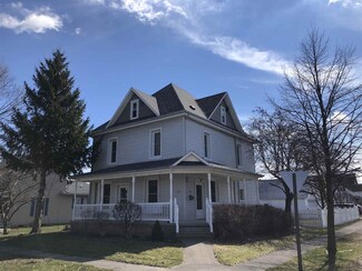 424 Clark St, Berne, IN 46711