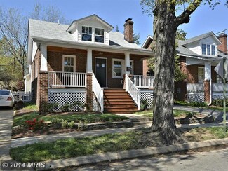 17 W Masonic View Ave, Alexandria, VA 22301