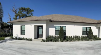2571 Gulfstream Rd, Palm Springs, FL 33406