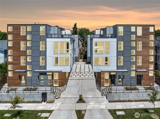 826 NW 52nd St, Seattle, WA 98107