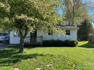 6012 Curson Dr, Toledo, OH 43612