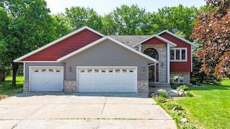 212 Greenbriar Ln, Buffalo, MN 55313