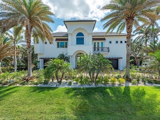 140 Conners Ave, Naples, FL 34108