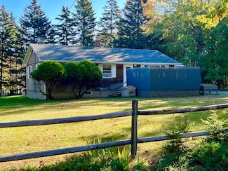 17 Freeman Ridge Rd, Southwest Harbor, ME 04679