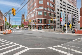 110 Somerset St Unit 2107, New Brunswick, NJ 08901