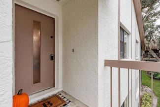 511 Longfellow Ct Unit D, Safety Harbor, FL 34695