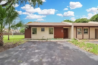 13805 SW 52nd St, Miami, FL 33175
