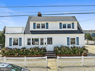 16 E Wyoming Ave, Long Beach Township, NJ 08008