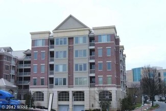 10205 Wincopin Cir Unit 107, Columbia, MD 21044