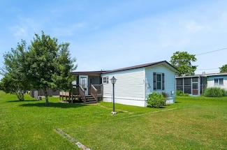 8188 Seashell Dr, Chincoteague, VA 23336