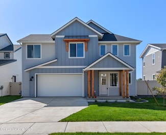 575 Moscow St, Sandpoint, ID 83864
