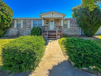 311 Jennie Ln, Borger, TX 79007