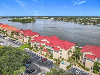442 Bouchelle Dr Unit 304, New Smyrna Beach, FL 32169