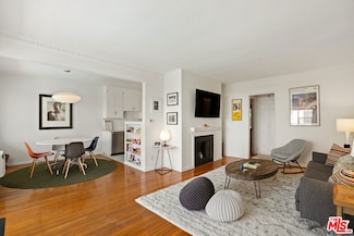 1234 Havenhurst Dr Unit 12, West Hollywood, CA 90046