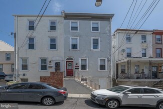 4711 Fowler St, Philadelphia, PA 19127