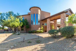 8113 E Rochelle St, Mesa, AZ 85207