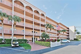 5521 80th St N Unit 110, Saint Petersburg, FL 33709