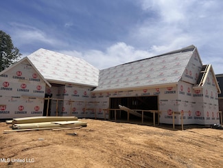 212 Sweetbriar Cir, Canton, MS 39046