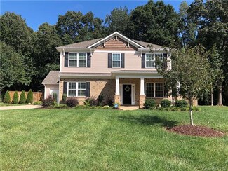 6207 Lowergate Dr, Waxhaw, NC 28173