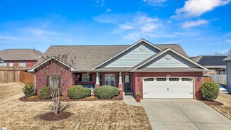 525 E Heatherstone Ln, Roebuck, SC 29376