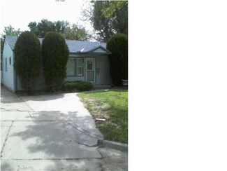 1306 S Saint Paul St, Wichita, KS 67213