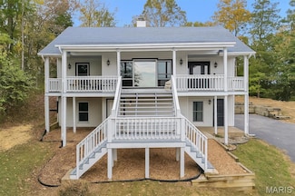 9428 E Vista Dr, Hillsboro, MO 63050