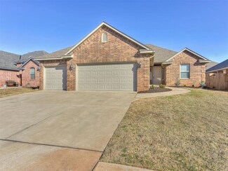 1119 Prairie Dunes Ct, Norman, OK 73072