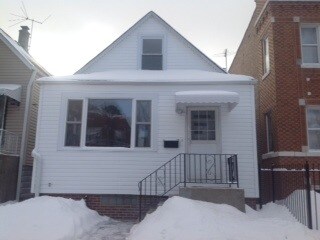 2416 N Lotus Ave, Chicago, IL 60639
