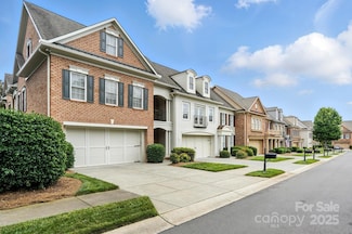 11724 Easthampton Cir, Charlotte, NC 28277