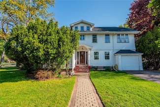 412 Cooper Rd, Rochester, NY 14617