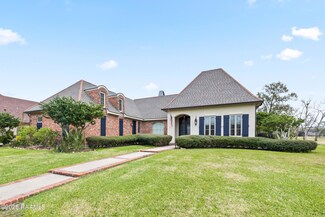2006 Squirrel Run Dr, New Iberia, LA 70560