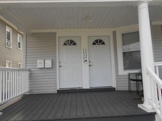 1537 W Broad St, Stratford, CT 06615