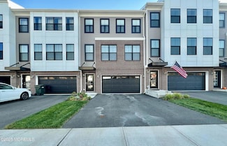 32 Mariveles Way, Tinton Falls, NJ 07724